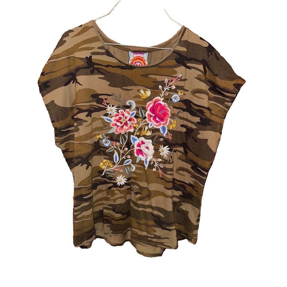 Johnny Was womens ASSA Cap Sleeve Embroidered floral green Camo Tee Size Large